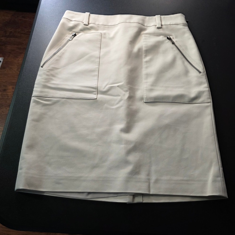 Ann Taylor Beige Zip Pocket Pencil Skirt Size 8 NWT Professional Workwear